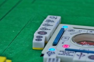 麻雀 麻雀牌 リーチ