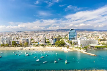 Schilderijen op glas Panorama Of The City Of Limassol, Cyprus © kirill_makarov