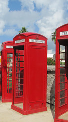 Fototapeta na wymiar red telephone box in london