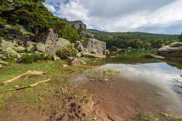 Fototapeta na wymiar Laguna Negra y Picos de Urbión en Soria. España. Europa.