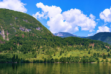 Fototapeta na wymiar Scenery at Bohinj Lake at Slovenia