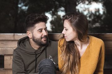 Fototapeta premium Young couple in love in the countryside