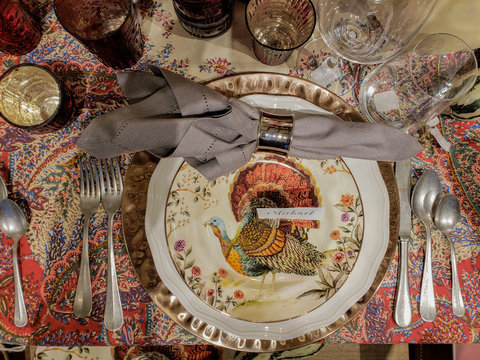Thankgiving day table setting 