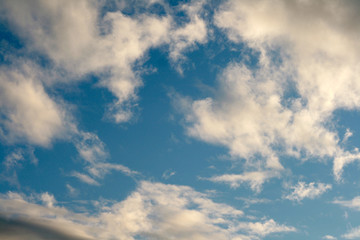 clouds in the blue sky