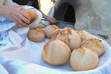 Pane civraxiu tipico sardo sardegna sardinia bread