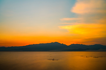 Kwan Phayao lake in the evening