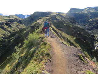 Obraz premium hiker on ridgewalk