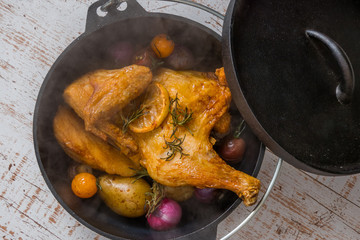 ローストチキン　Typical delicious whole roast chicken
