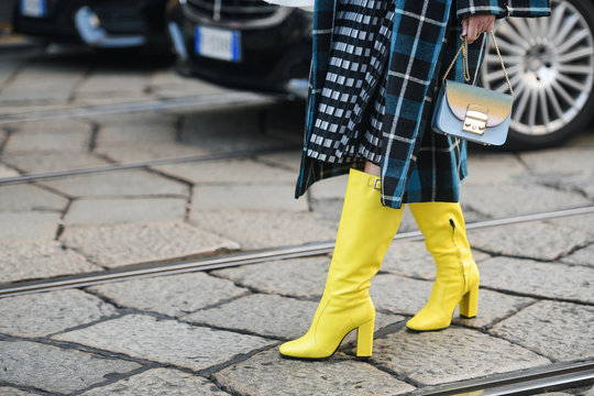 Furla street online style