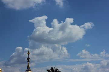 Fototapeta na wymiar delightful blue sky and clouds
