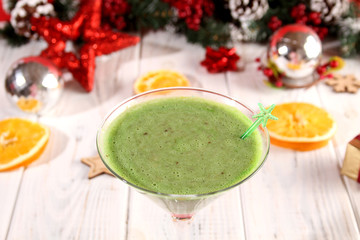 Green cocktails for New Year and Christmas