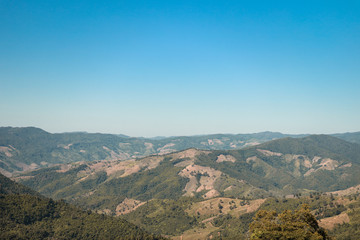Fototapeta na wymiar landscape view of Mountain and blue sky