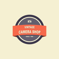Vintage camera logo icon on light background for brand of cafe or restaurant.