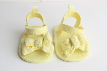 yellow baby sandals with bow