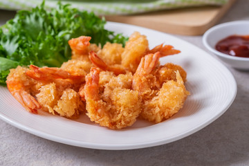 Fried shrimp and vegetable on plate