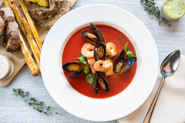Tomato soup with seafood