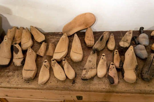 old shoe repairer tools