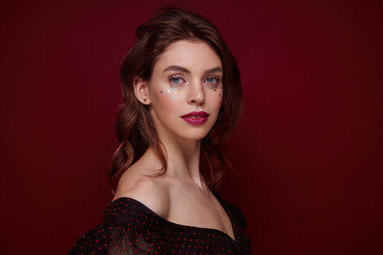รูปภาพClaret – เลือกดูภาพถ่ายสต็อก เวกเตอร์ และวิดีโอ16,795 | Adobe Stock
