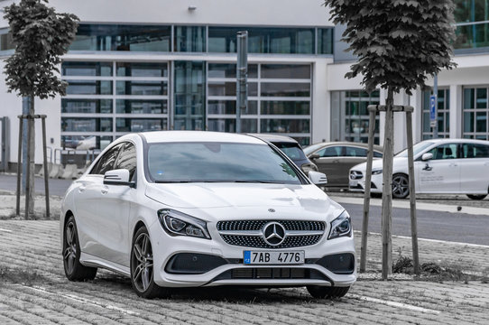 Mercedes Benz CLA White