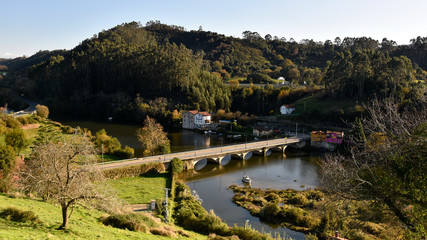 Fototapeta premium Ria de Tina meor en Pesues Cantabria