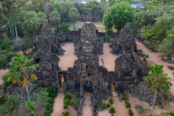 Fototapeta na wymiar Tonle Bati Temple near Phnom Penh at Takeo province
