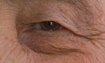 old man eyes macro closeup
