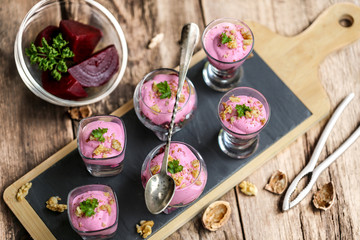 verrine de betteraves et noix