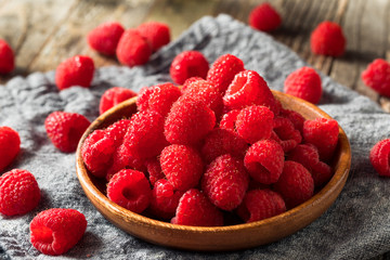 Raw Red Organic Raspberries