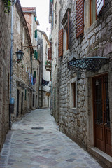 Fototapeta na wymiar The narrow stone streets of Kotor in Montenegro