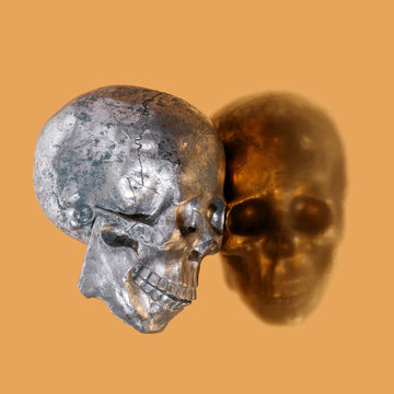 Skull Pattern on Gold