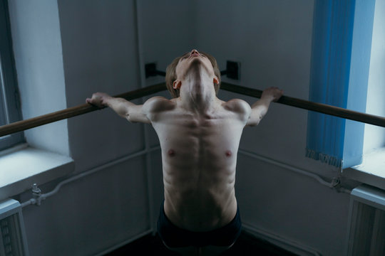 the choreographer guy sagged back in training