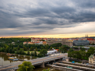 Obraz premium Praha city thunder storm view from top