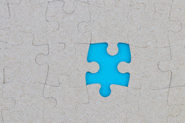 Final piece of jigsaw problem solution topic