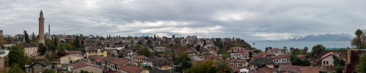 Fototapeta na wymiar Panoramic view of Antalya old town, Kaleici and yivli minaret