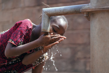 Gorgeous African Ethnicity Girl Happy to Finally Get Fresh Clean Water