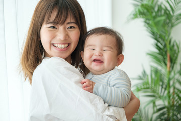 赤ちゃんとお母さん