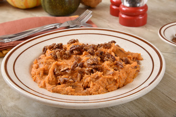 Mashed sweet potatoes with pecans