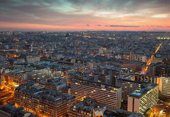 Fototapeta na wymiar Paris city seen from Eiffel tower after sunset