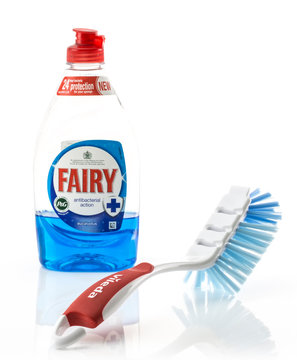 Fairy washing liquid fotografías e imágenes de alta resolución - Alamy