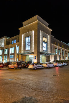 Shopping center of Baku - 28 Mall, CinemaPlus. Baku, Azerbaijan