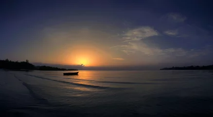 Fotobehang Kust Calm by the Sea, Mombasa Kenya  © rey_matata