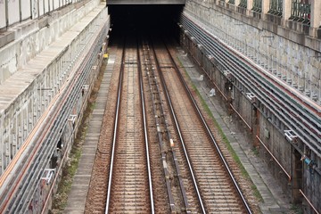 Fototapeta na wymiar Vienna underground railway tracks and tunnel