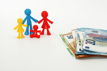 Grafik Familie und Geld Einkommen freigestellt auf weißem Hintergrund