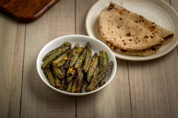 Indian masala fried bhindi or Okra or Ladyfinger with Chapati