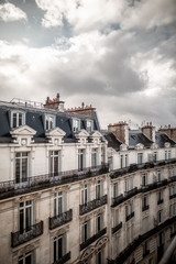 Fototapeta na wymiar Old Parisian buildings in Paris, France