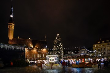 Fototapeta na wymiar Tallinn christmas market