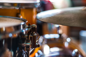Fototapeta na wymiar Ride cymbal and snare drum