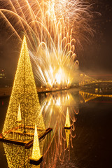 富岩運河環水公園　花火