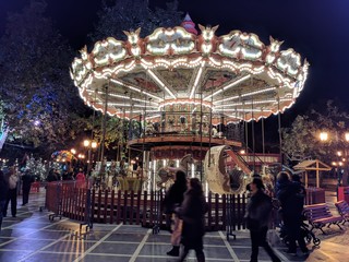 carusel,thessaloniki,christmas,lights,trees