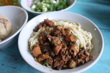 delicious chicken bakmi on the table.